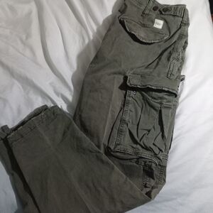 American Eagle Outfitters Men's Green Cargo Pants